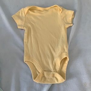 Baby onesie bodysuit